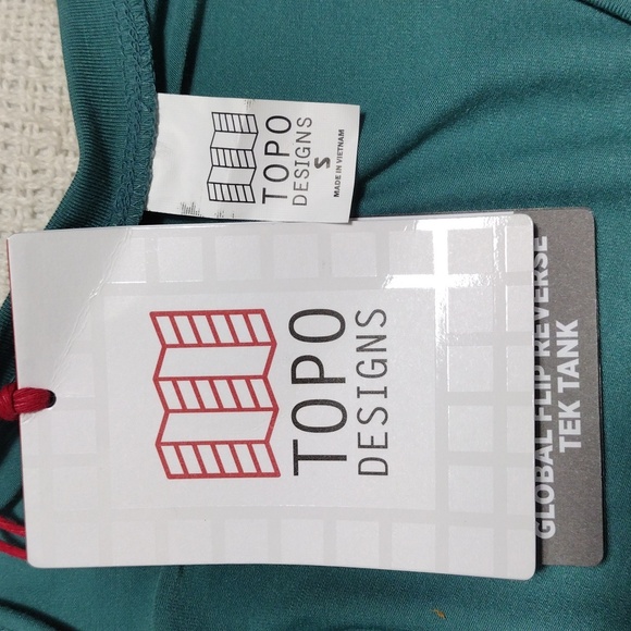 NWT Topo Designs Caribbean Global Flip Reverse Tek Tank Women's Size Small - Picture 7 of 9